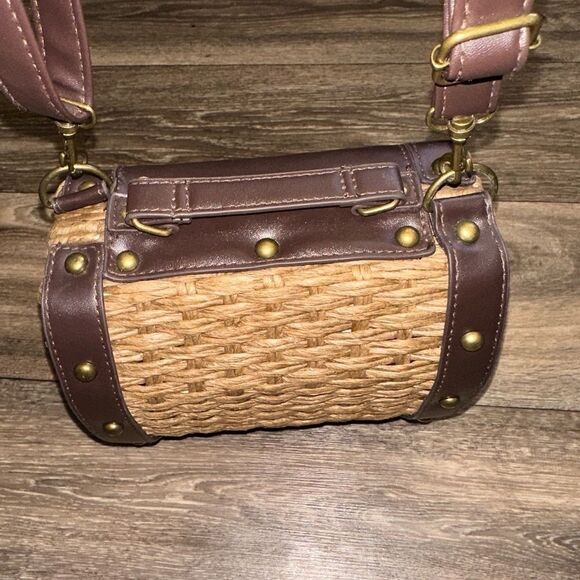 Womens Straw Handbag Shoulder Bag for Beach Travel and Everyday Use Dark Brown - Picture 2 of 11